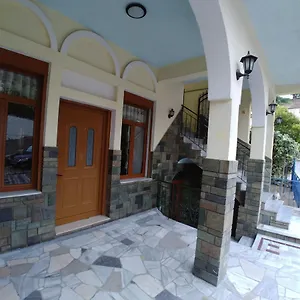 Casa de hóspedes Urat 